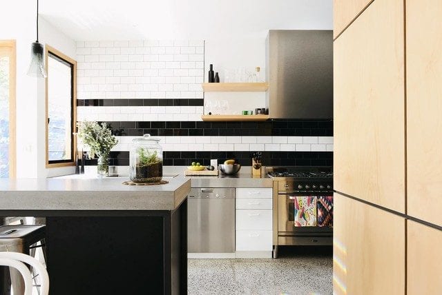 black kitchen backsplash