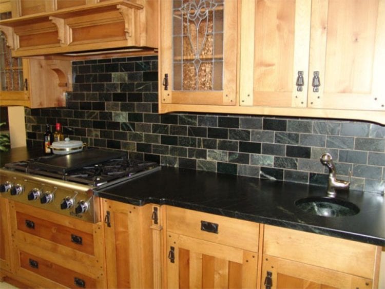 black kitchen backsplash