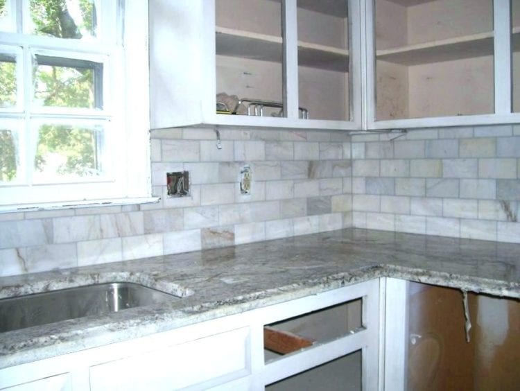 grey kitchen backsplash