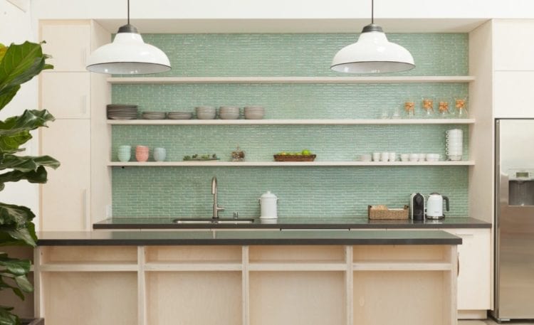 green kitchen backsplash