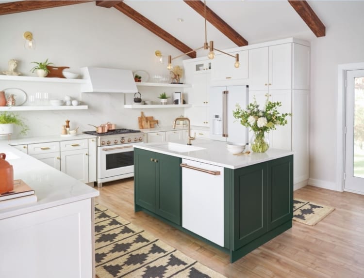 white kitchen appliances