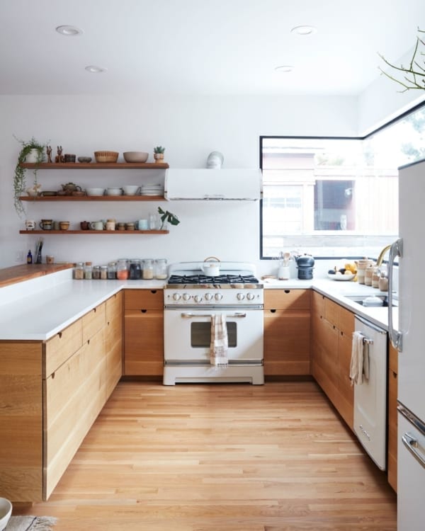 white kitchen appliances