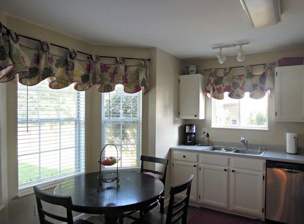 kitchen window treatments kitchen window treatments