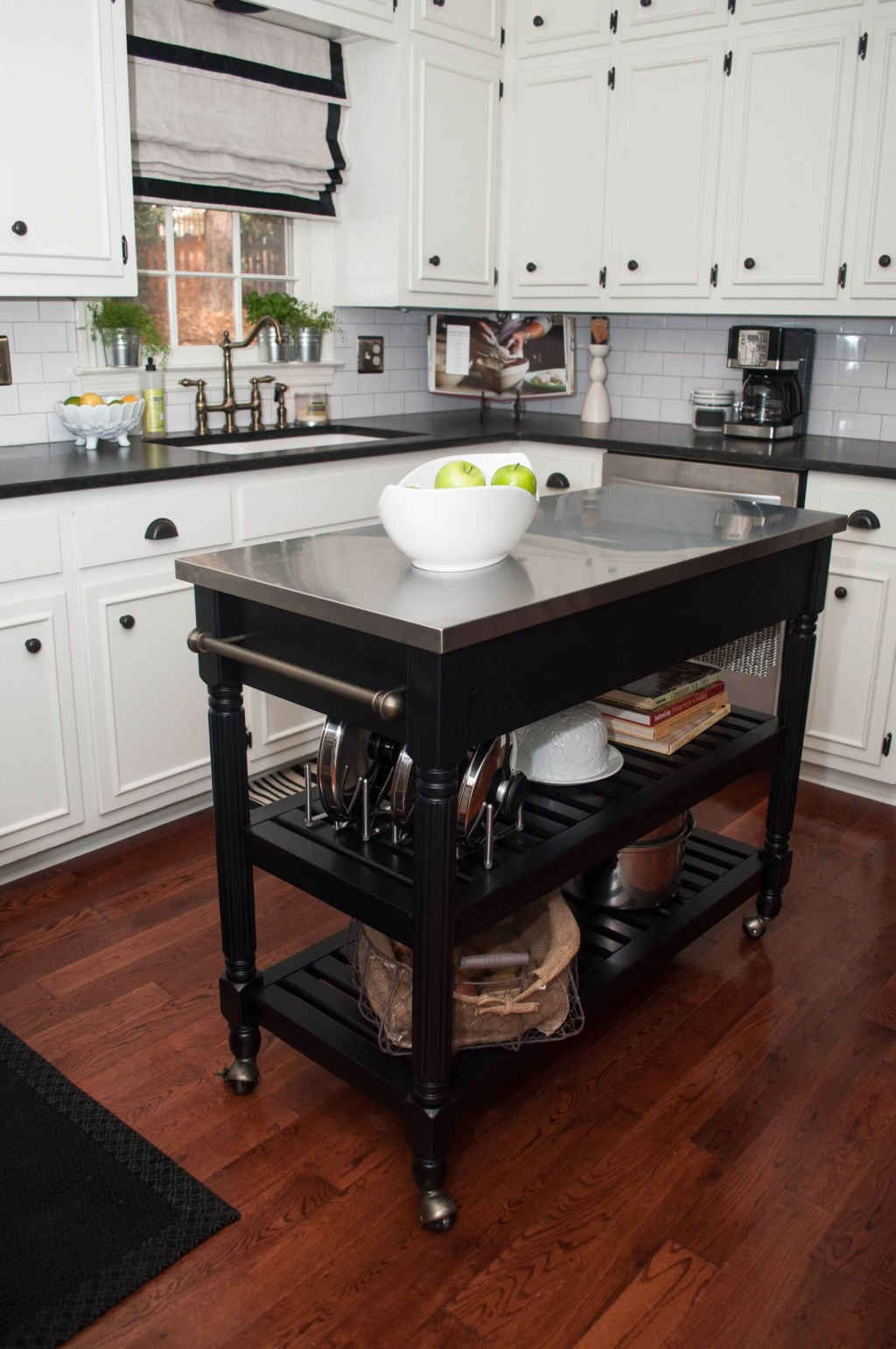 Rolling Kitchen Island Rolling Kitchen Island Design