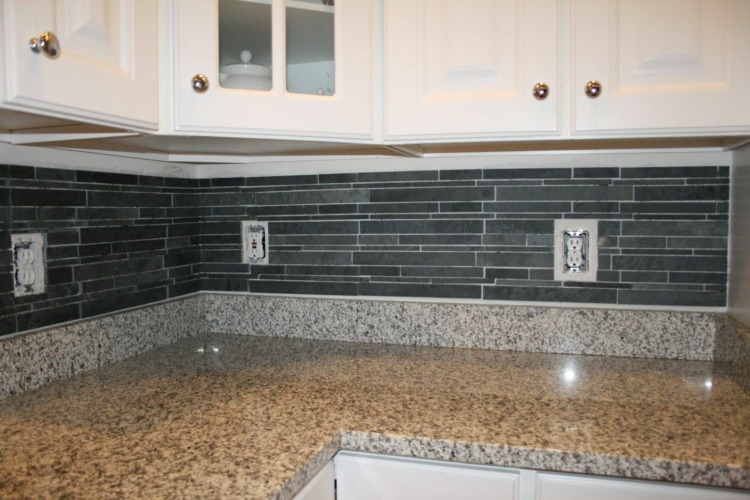 4-Inch Backsplash 4-Inch Backsplash