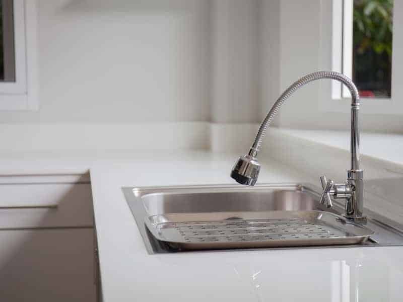 modern kitchen faucets