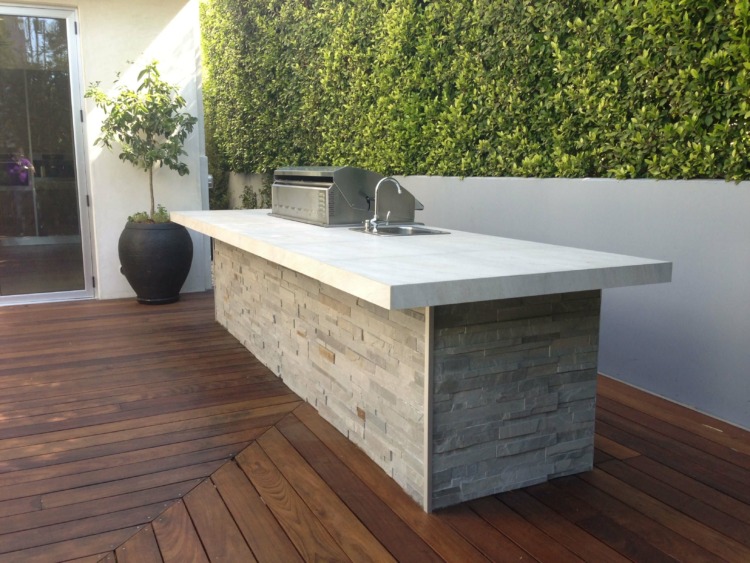 Outdoor Kitchen Tile Ideas