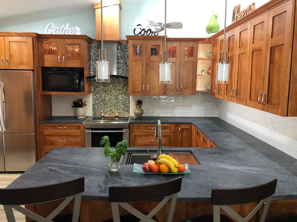 differences between non-porous and porous countertops