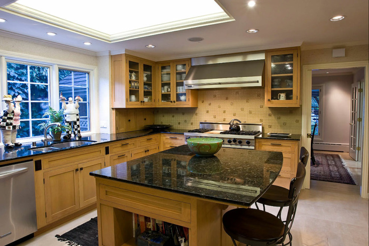 Creamy Colour Rainforest Green Granite Countertop