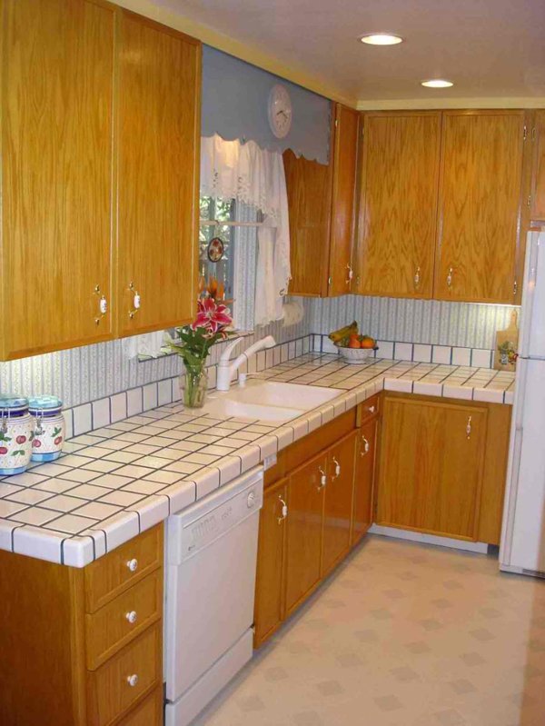 Kitchen White Wood Look Tile Countertop