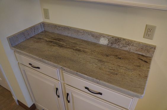 Mini Kashmir Cream Granite Countertop and Cabinet