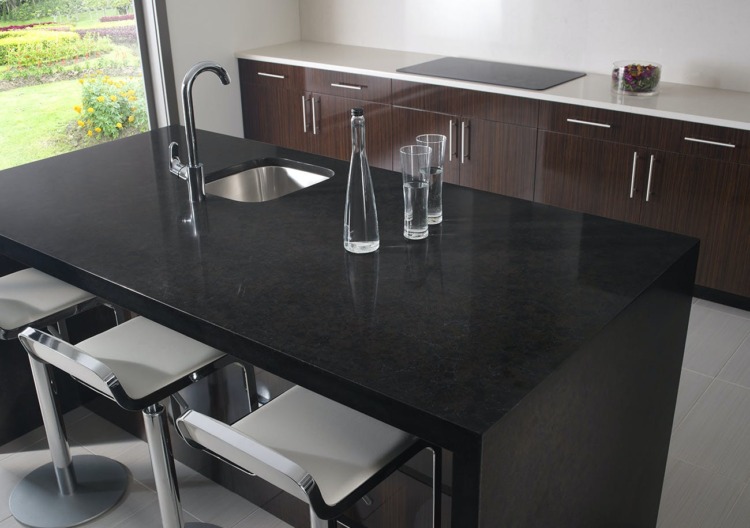Silestone Iconic Black