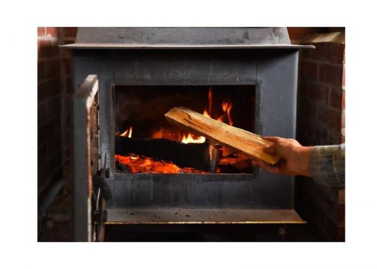 How to get smoke smell out of house