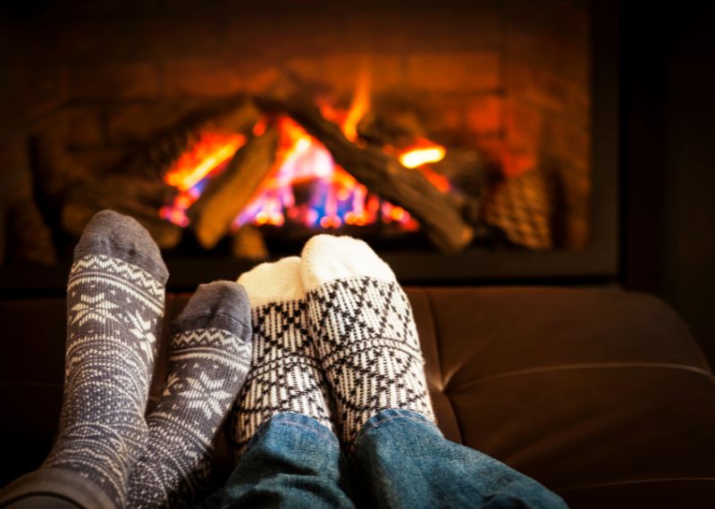How to stay warm without heat or electricity