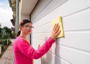 how to clean stains off garage door
