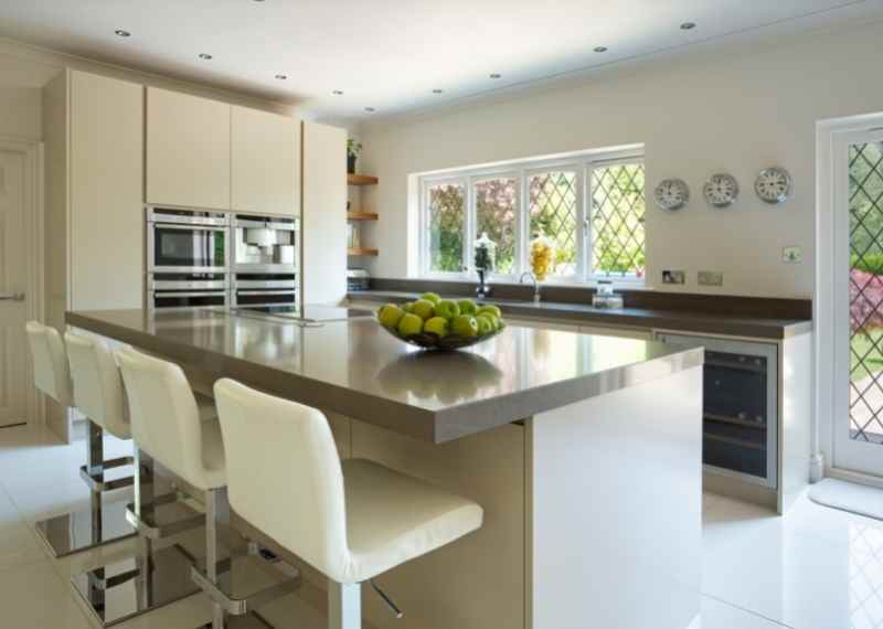stand counter overhang for kitchen island